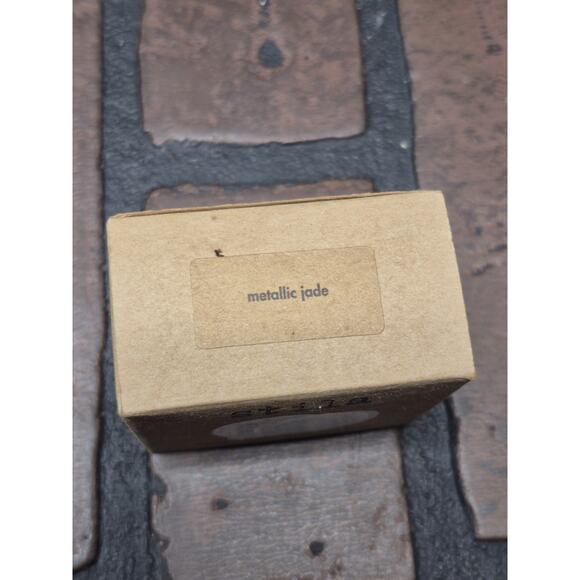 Stila Magnificent Metals Foil Finish Eye shadow Metallic Jade - Picture 2 of 2